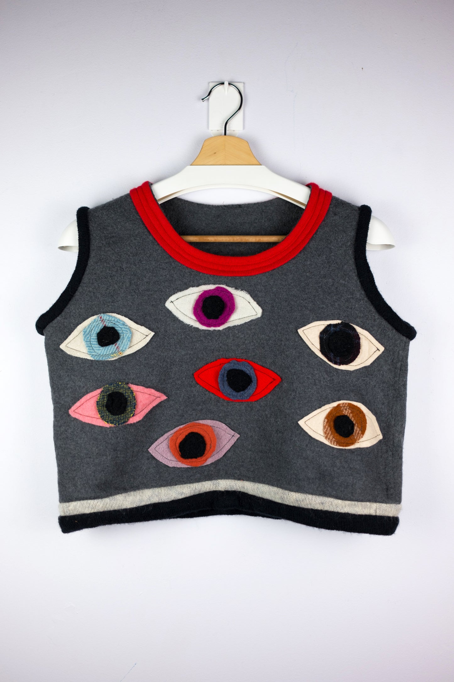 Eye Top 1